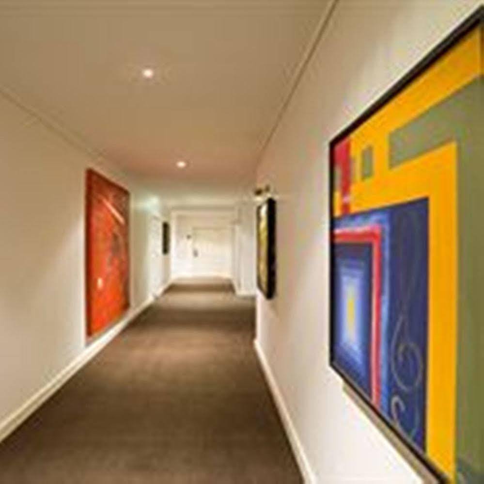 Adina Apartment Hotel Perth Barrack Plaza Exterior photo